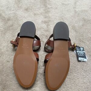 Brand new never worn fishermen style Massimo Dutti leather sandals. Size 38